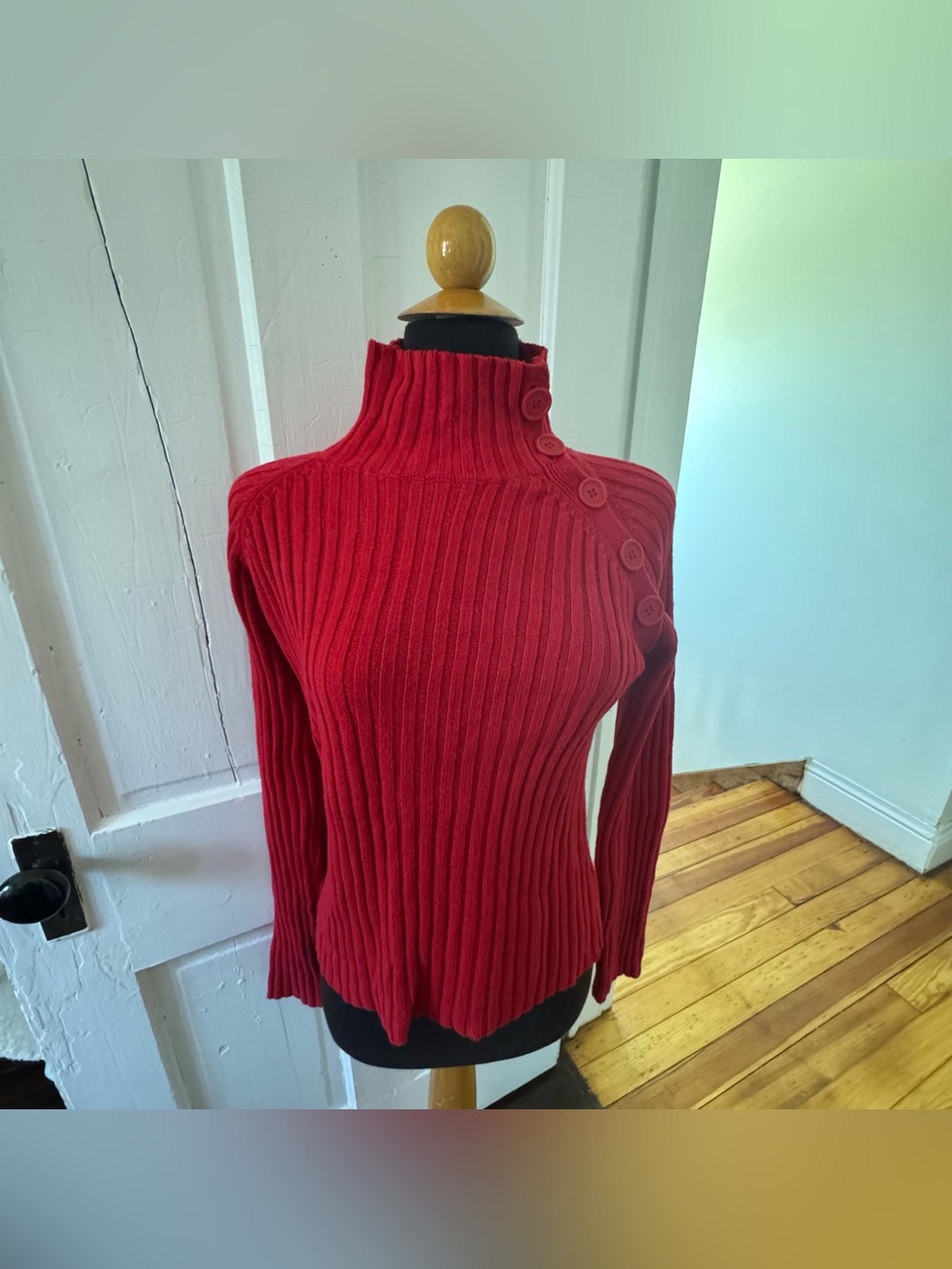 VINTAGE asymmetrical button sweater